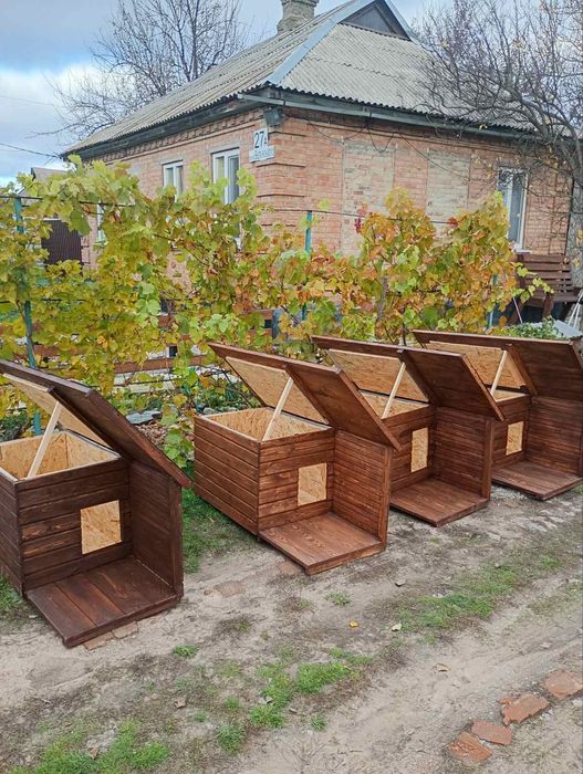 Виготовлення собачих будок