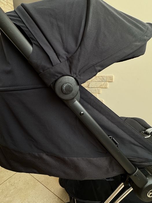 Прогулянковий візочок Cybex Coya