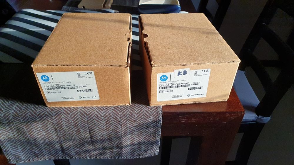 Czytnik kodów kreskowych motorola zebra symbol ls2208