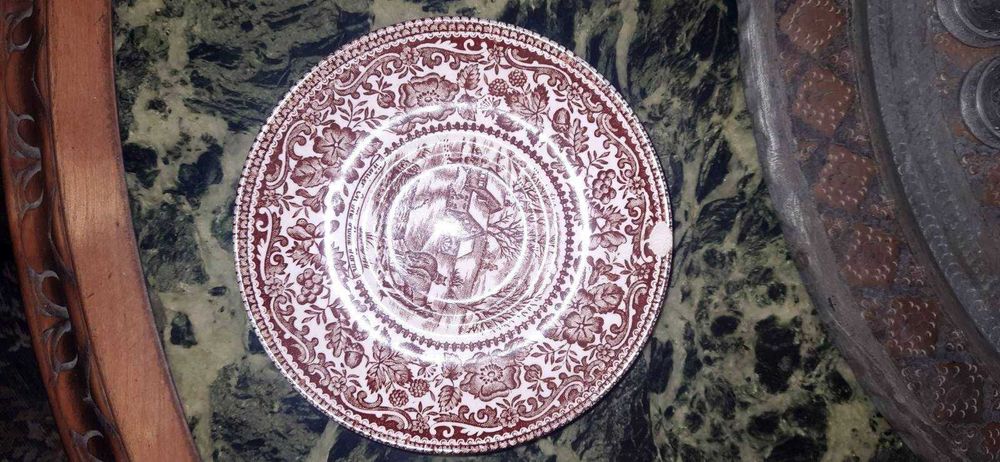 Тарелки под незначительную реставрацию.Англия фарфор.