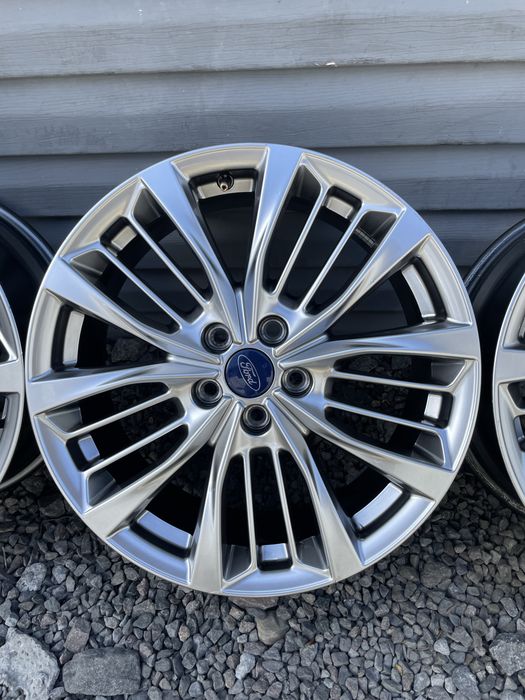 Оригінальні титанові диски Ford 5/108 R18 5*108 18 Ford Kuga Titanium