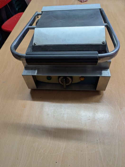 Toaster - Professional Toasting Machine436943669470832641