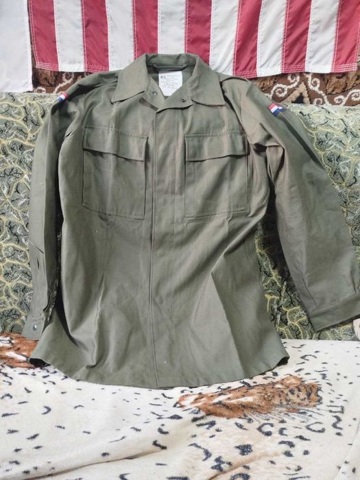 Нидерланды военный китель на кнопках