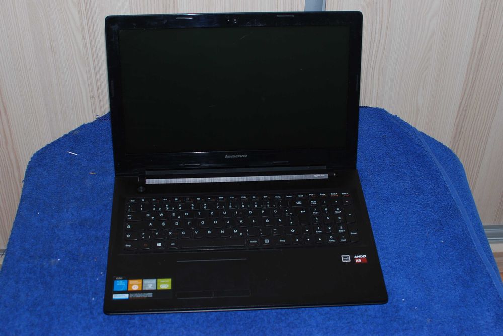 Laptop Lenovo G50 -45 4 rdzeniowy A8 15,6" LED 6GB RAM DDR3 500GB ładny