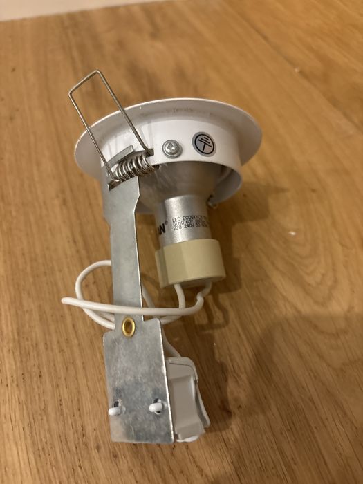 Focos led direcionáveis com lampada