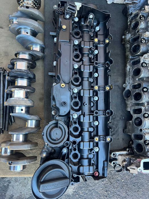 Головка BMW X5 E70 F10 N57 ТНВД N57D30A Поршень Шатун Поддон Коленвал