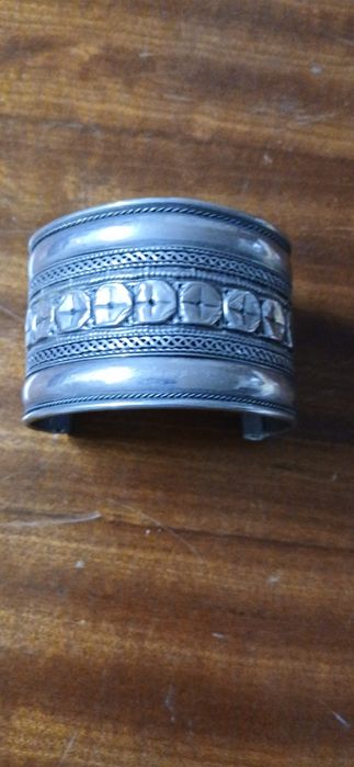 Bracelete  larga