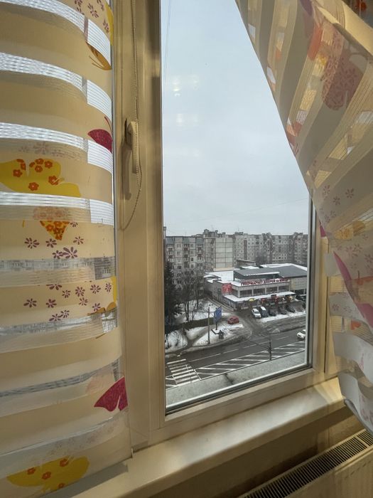 Продаж 1-кімнатної квартири, вул. Івасюка, поруч ТРЦ Арсен