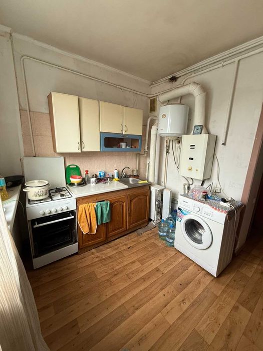 Продам велику 1-кімн.квартиру на Преображенській/ПРИВОЗ