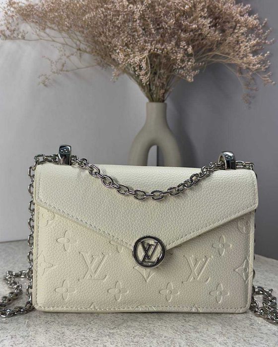Шкіряна сумка Луї Вітон (LV) біла / Кожаная сумка Луи Виттон