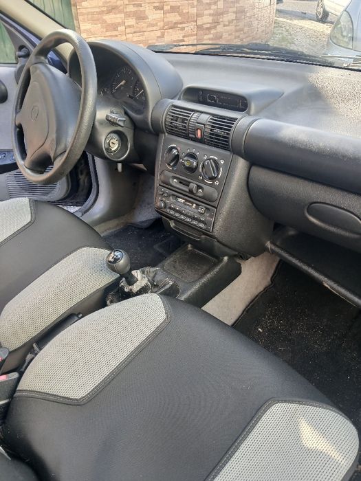 opel corsa b 1.0 swing 1998