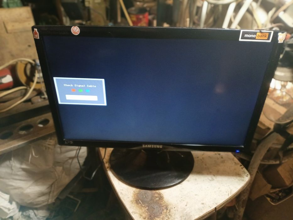 Монітор 19 Samsung s19a10n та подібні