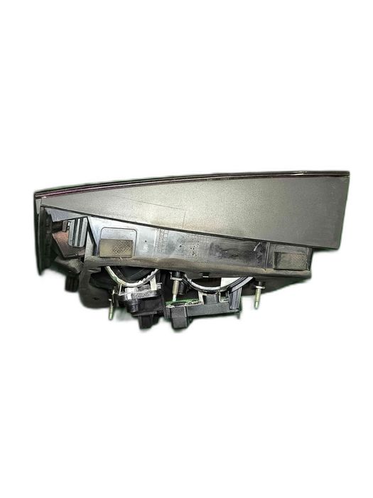 Farolim Esquerdo AUDI A3 Sportback 8V4945093 (OEM) | 81090102 (OEM)