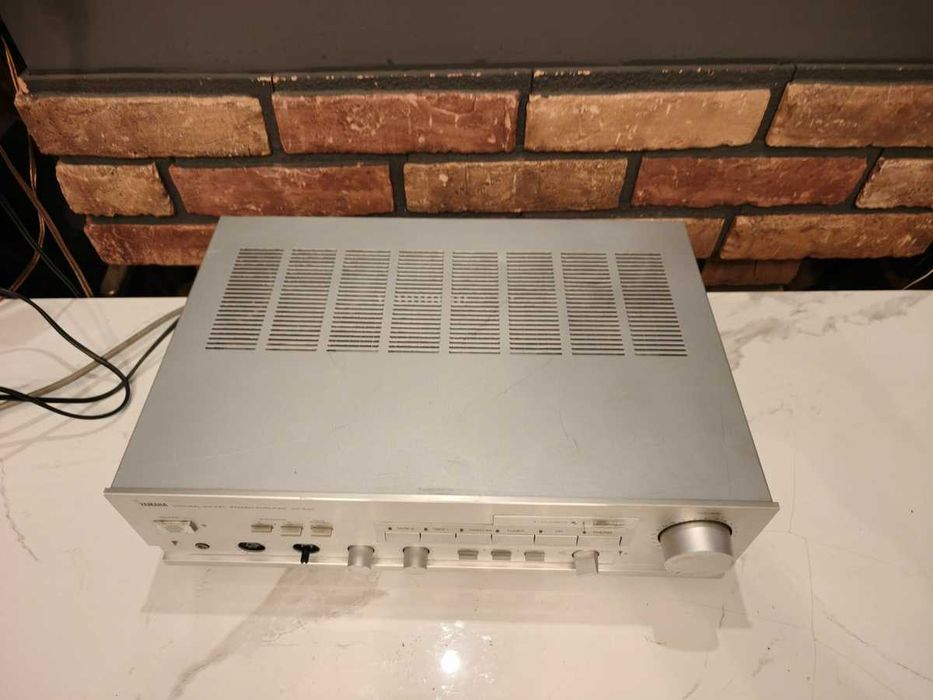 YAMAHA AX-530 ! Wzmacniacz STEREO ! uszkodzony