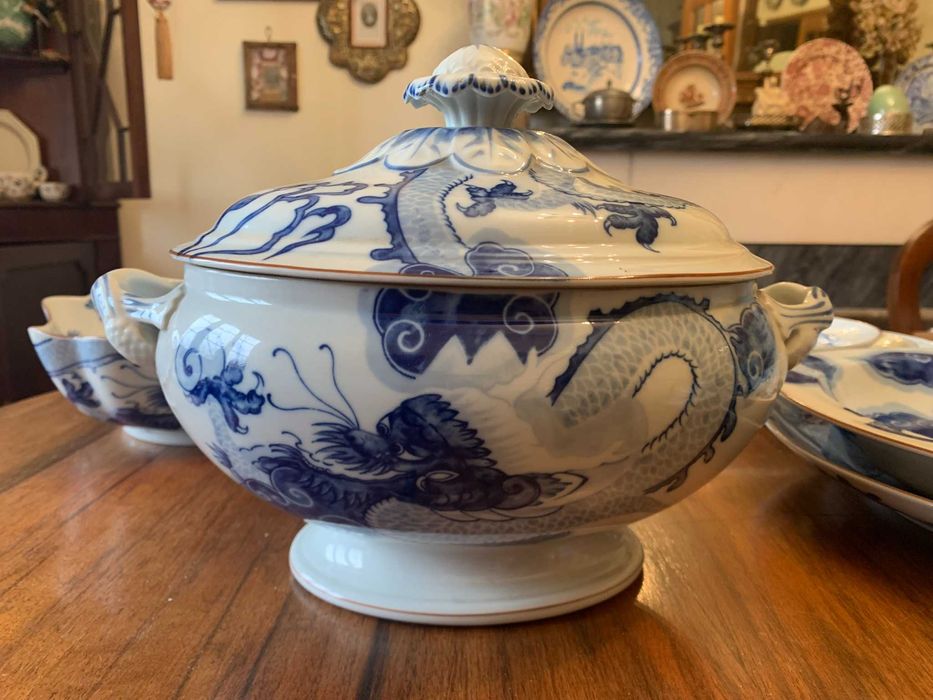 Serviço de jantar "Blue Dragon" Vista Alegre (Mottahedeh / Tiffany)