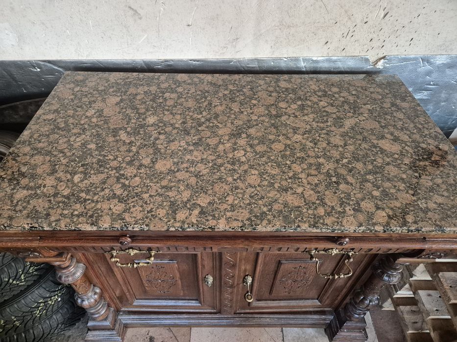 Stara komoda 178x66cm