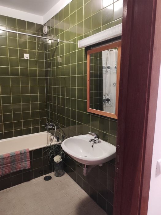 Aluga-se apartamento T3 centro de  Viseu