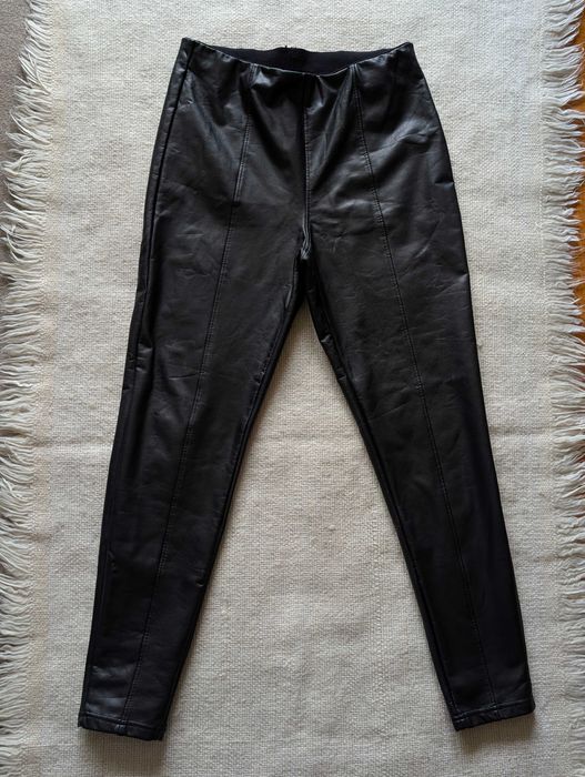 Spodnie legginsy z ekologicznej skóry