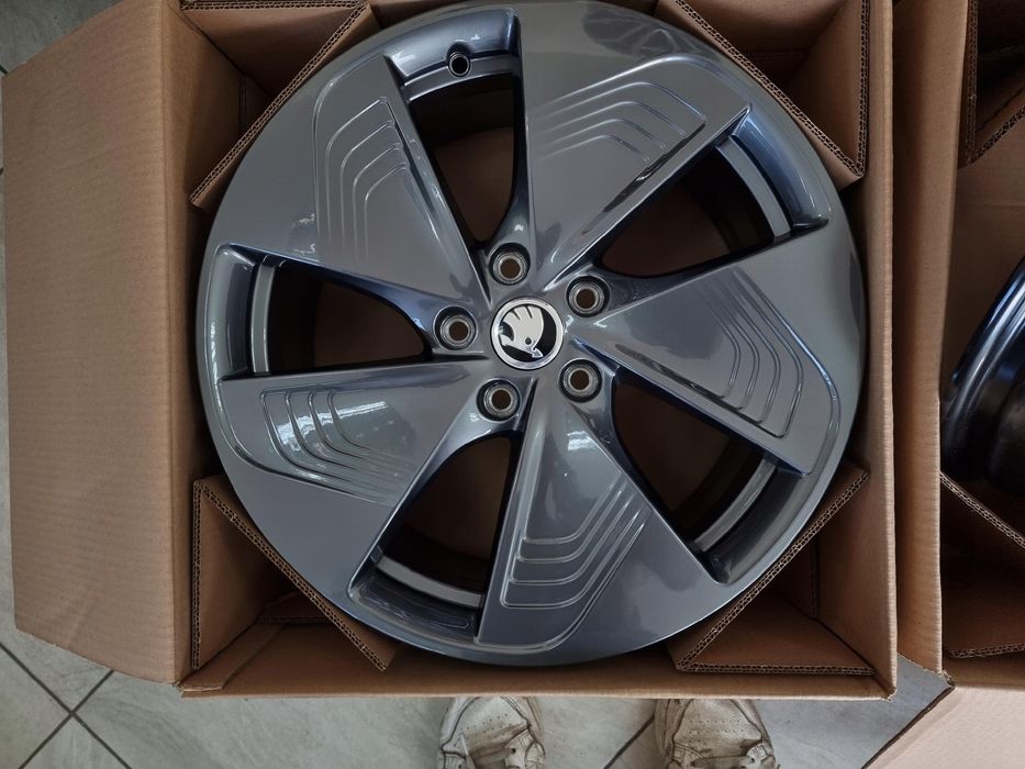 Nowe Felgi Do Skoda Octavia Scout Octavia 18 Cali 5X112