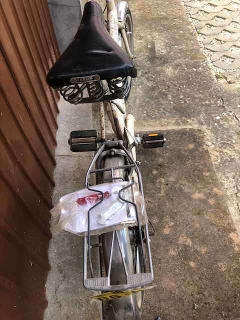 Bicicleta Pasteleira Raleigh Twenty anos 70