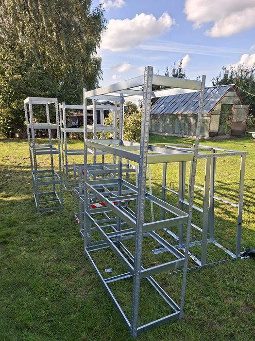 Regały metalowe składane