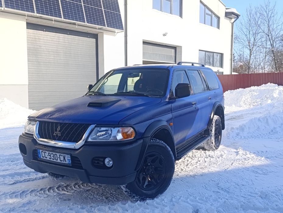 Mitsubishi Pajero Sport 2.5 Diesel