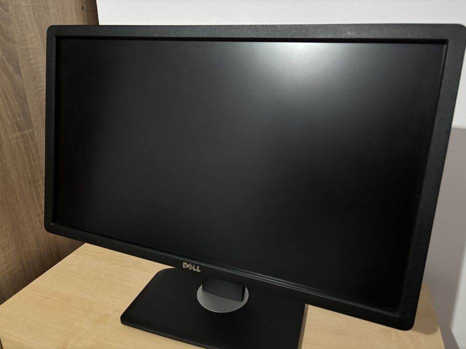 Monitor Dell w dobrym stanie