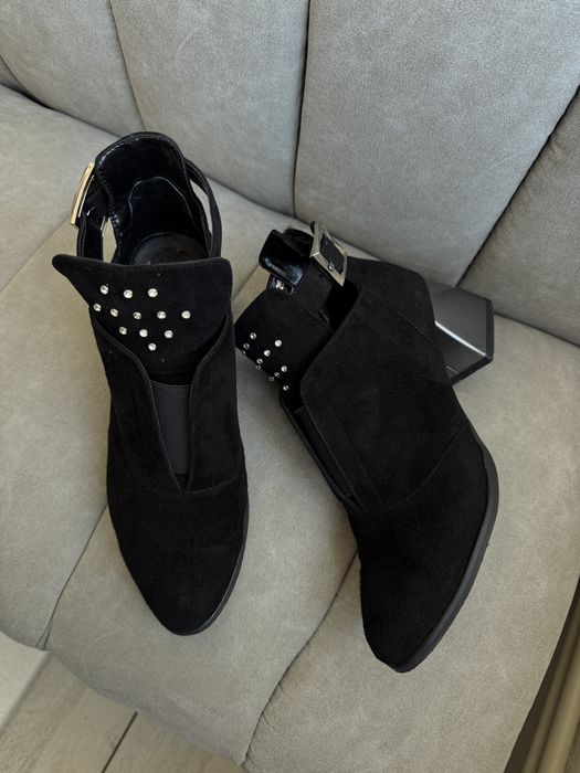 Ботинки натуральний замш ексклюзив 24см