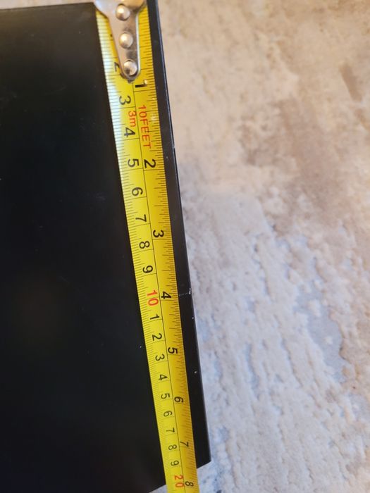 Półka wisząca że wspornikami czarna, łuk