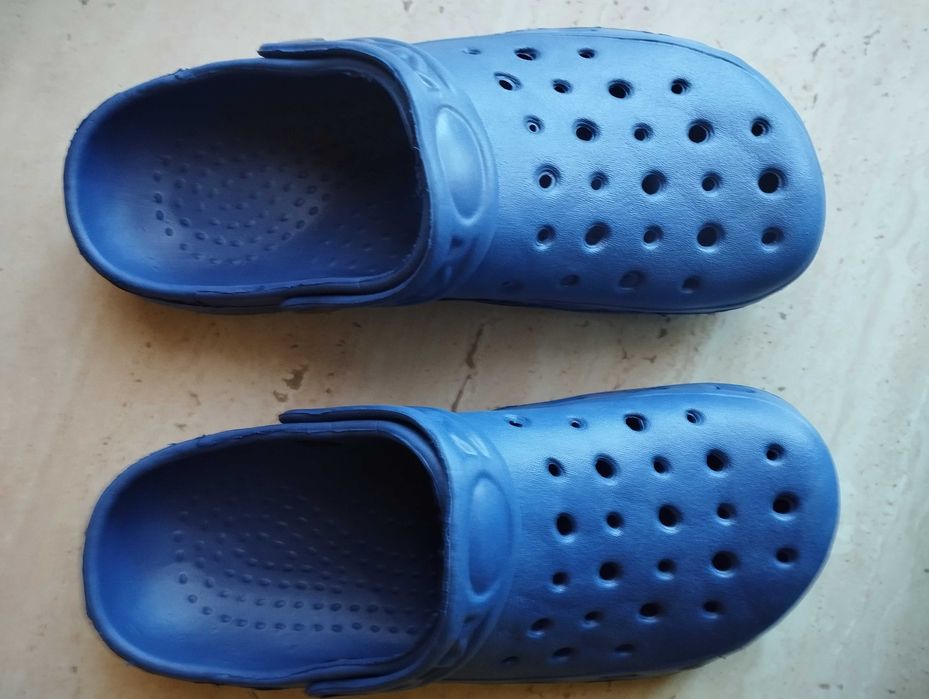 Klapki damskie, dziewczęce