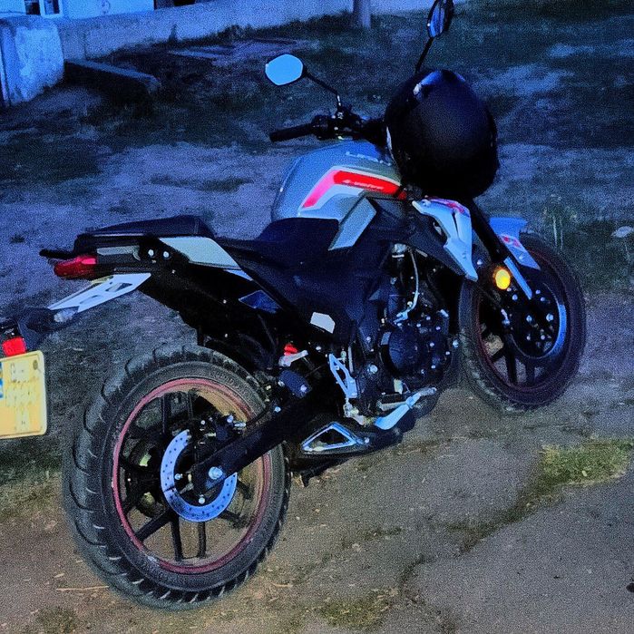 Продам Лифан sr 220(4v)