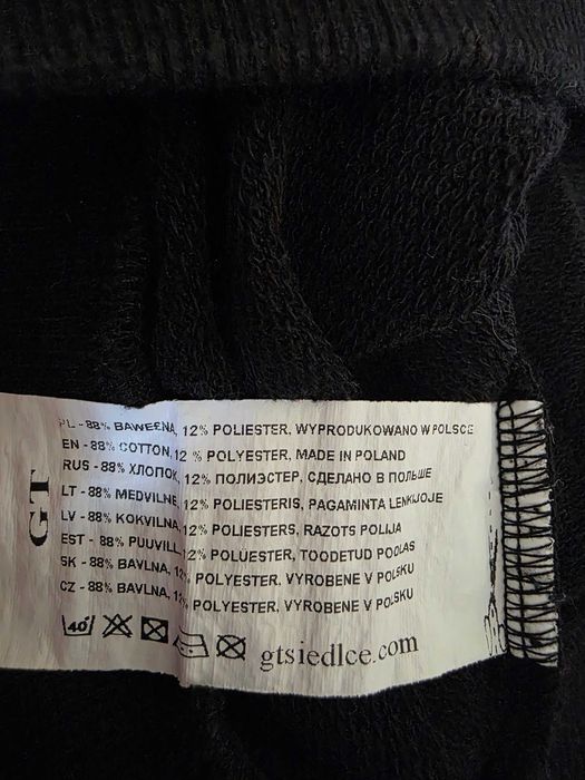 Czarna bluza chłopięca