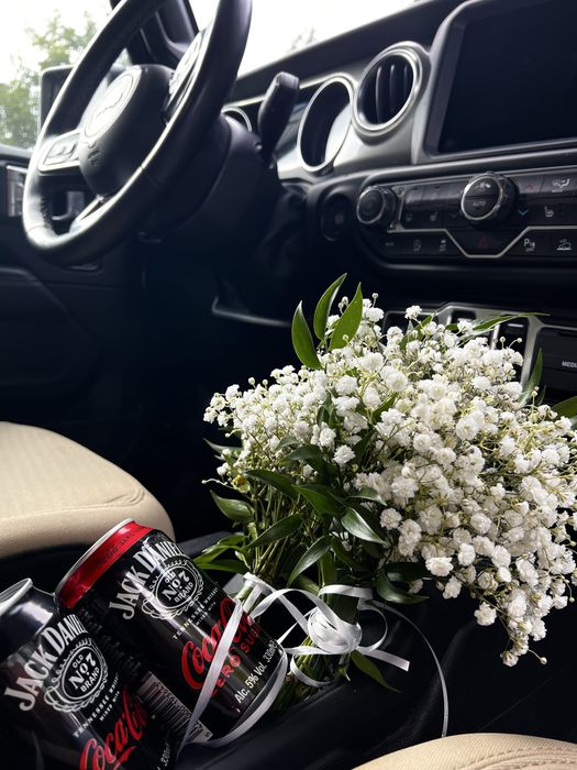 Wynajem na Ślub / Samochód do Ślubu - Jeep Wrangler Sahara