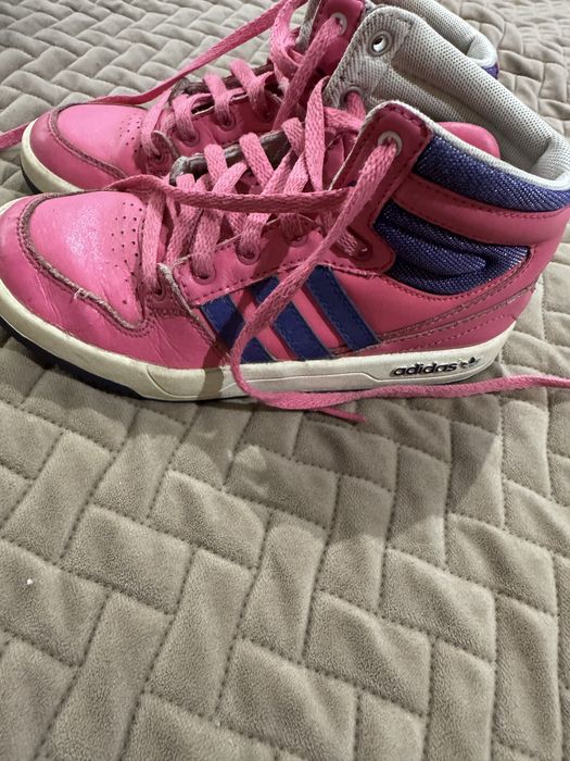 Ботіночки adidas