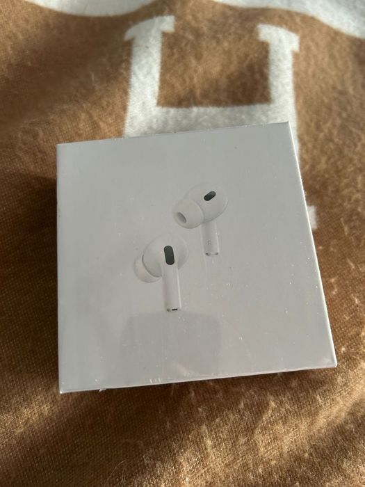 Sluchawki Apple Airpods pro 2