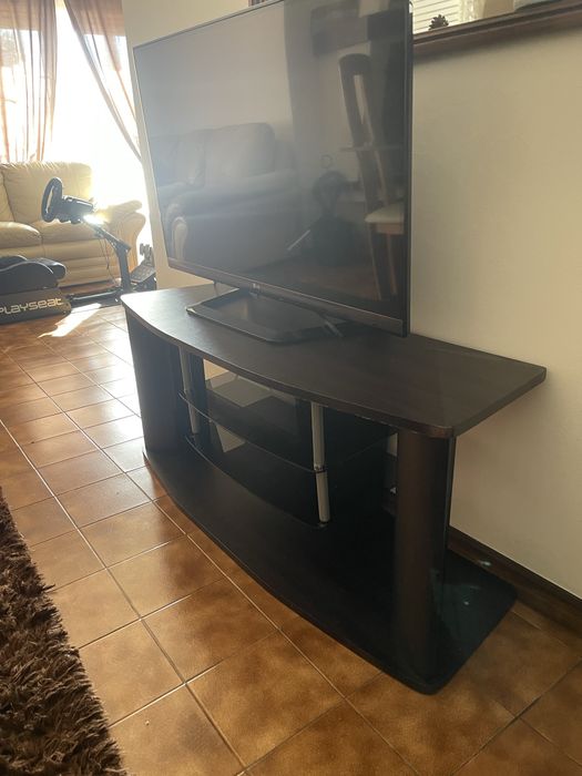 Movel de TV usado mas em bom estado