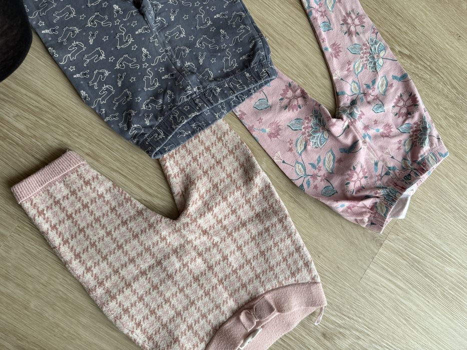 Legginsy spodnie 74