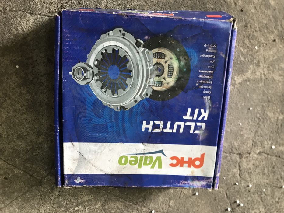 Корзина сцепления Valeo Kia Ceed 2008 1.6 бензин