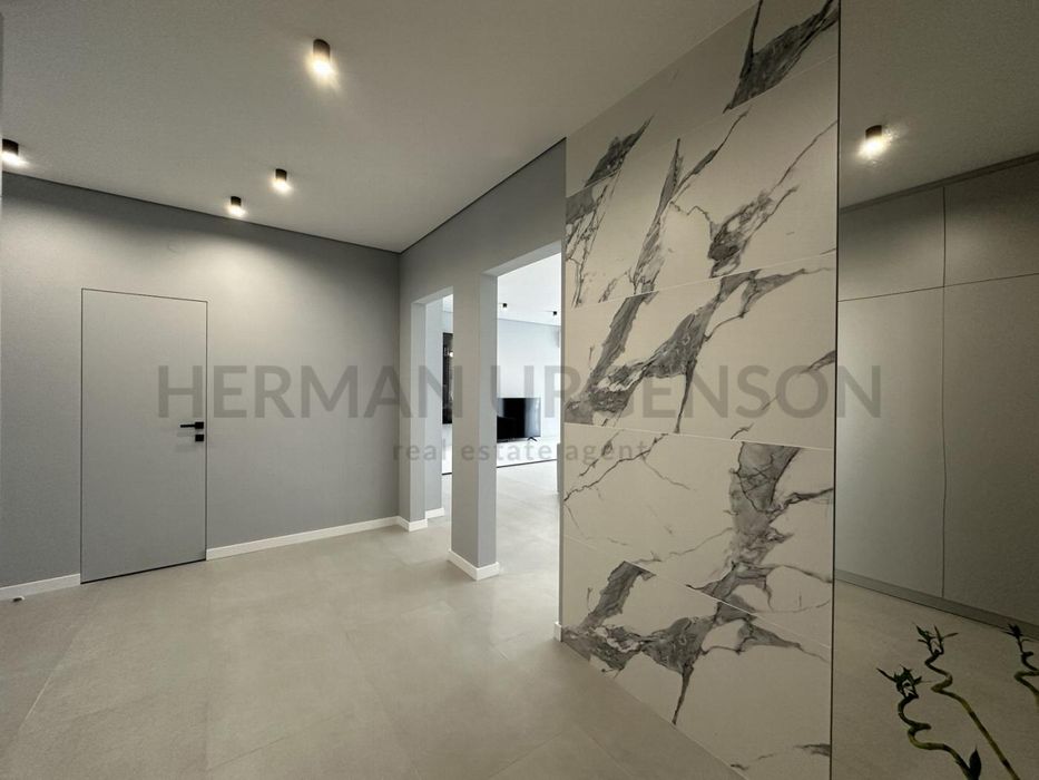 Продаж 2к квартири 75 м.кв /  ЖК PARK LAND, вул Легоцького