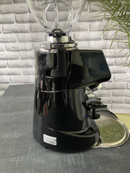 Fiorenzato f64 e pro nero нова модель