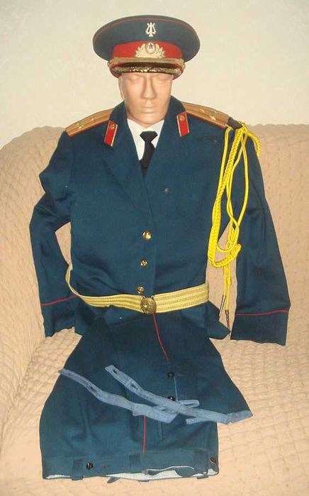 Парадная офицерская форма военного музыканта