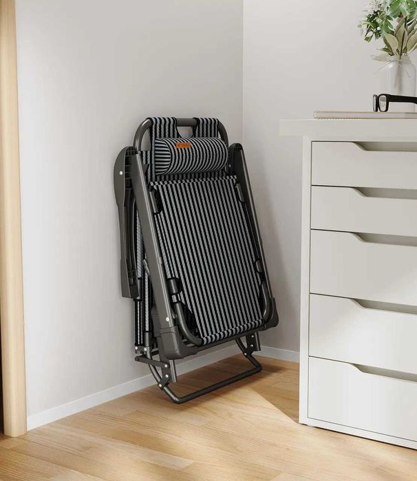 Розкладне крісло шезлонг садовий із подушкою WCG FCB-S01PP