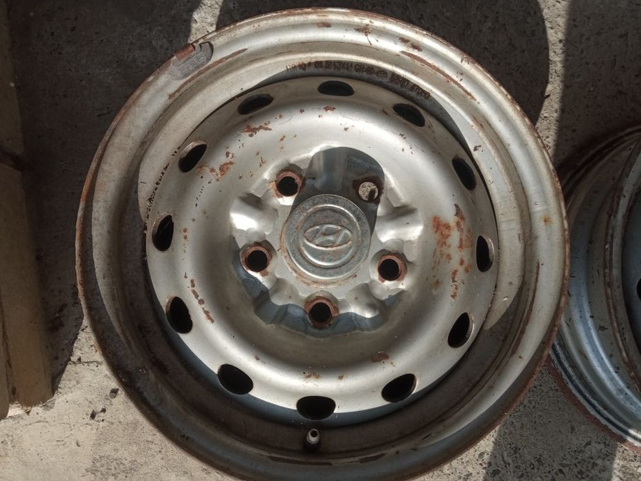 Диски Hyundai R14 штампи