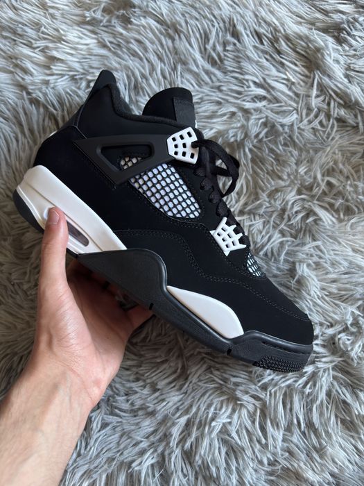 Air jordan 4 thunder