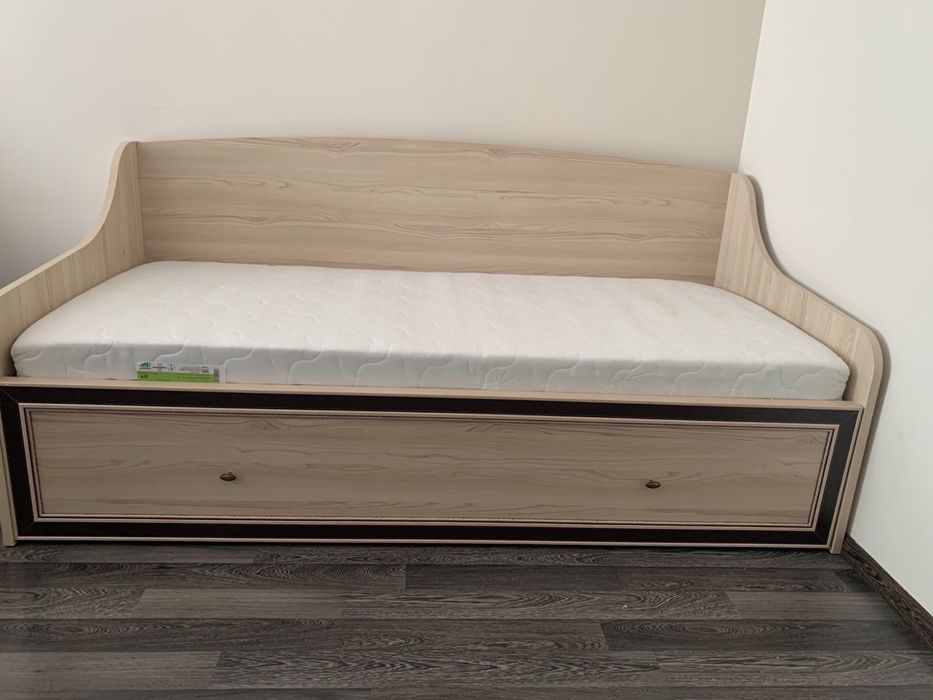 Кровать односпальная 900 х 2000