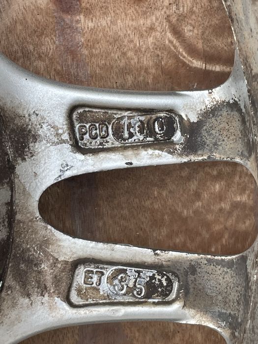 4X FELGA 14 cali 5X100  ET 35 toyota
