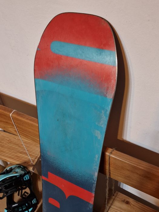 Deska snowboardowa Burton Process smalls 130 cm komplet