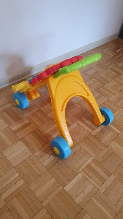 Pchacz zabawka pomoc nauki chodzenia