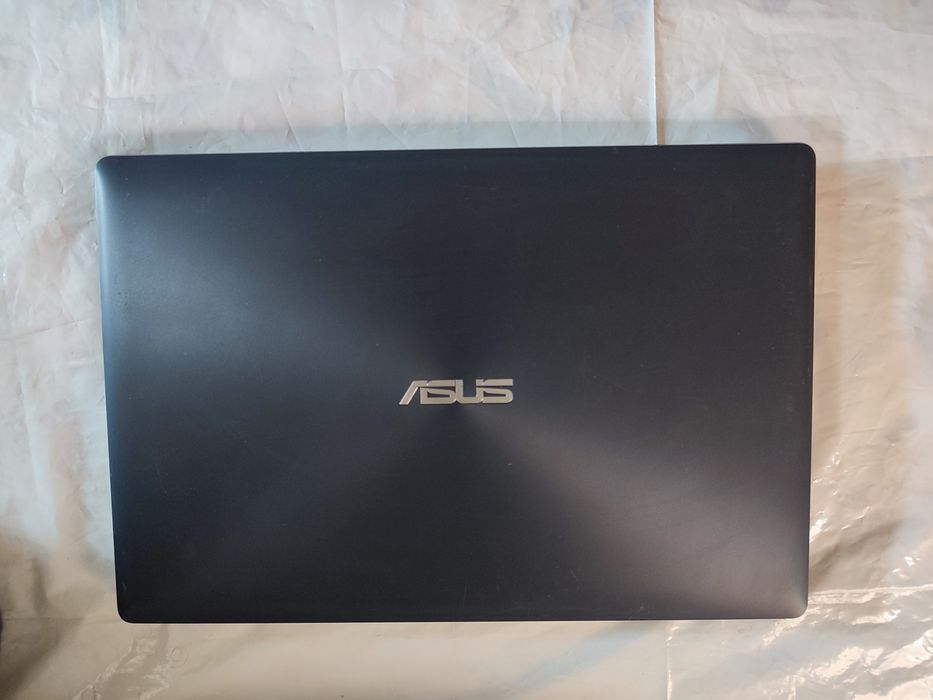 ASUS X553M Séries