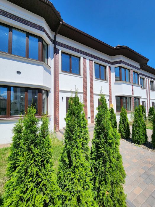 Від власника. Продам Будинок (Дуплекс), цегла, підвал, тераса, вул. Кошова.